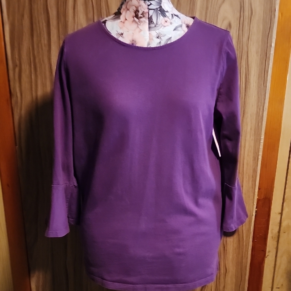 Elegant Women's Long Sleeve Top in Purple